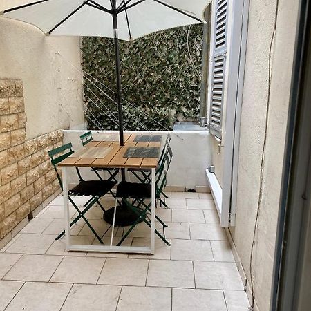 Appartement 2 Chambres - Suquet, Terrasse Et Parking 戛纳 外观 照片